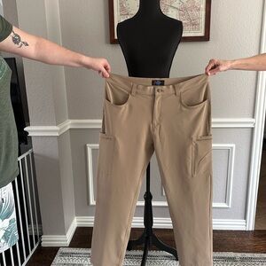 Men's Tan Pants